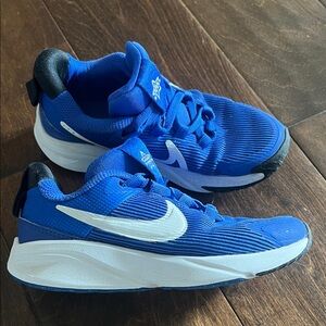 Nike Kids Royal Blue and White Sneakers